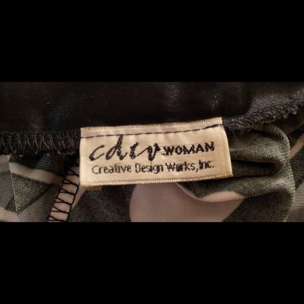 CDW Creative Design Works Inc. WOMAN - Picture 4 of 8